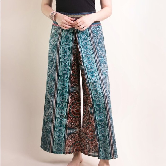 NWT!! Coco Rose Boho Pocahontas Pants! - Picture 7 of 7